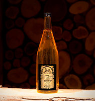 Honig-Karamel in einer 1 Liter Euroflasche